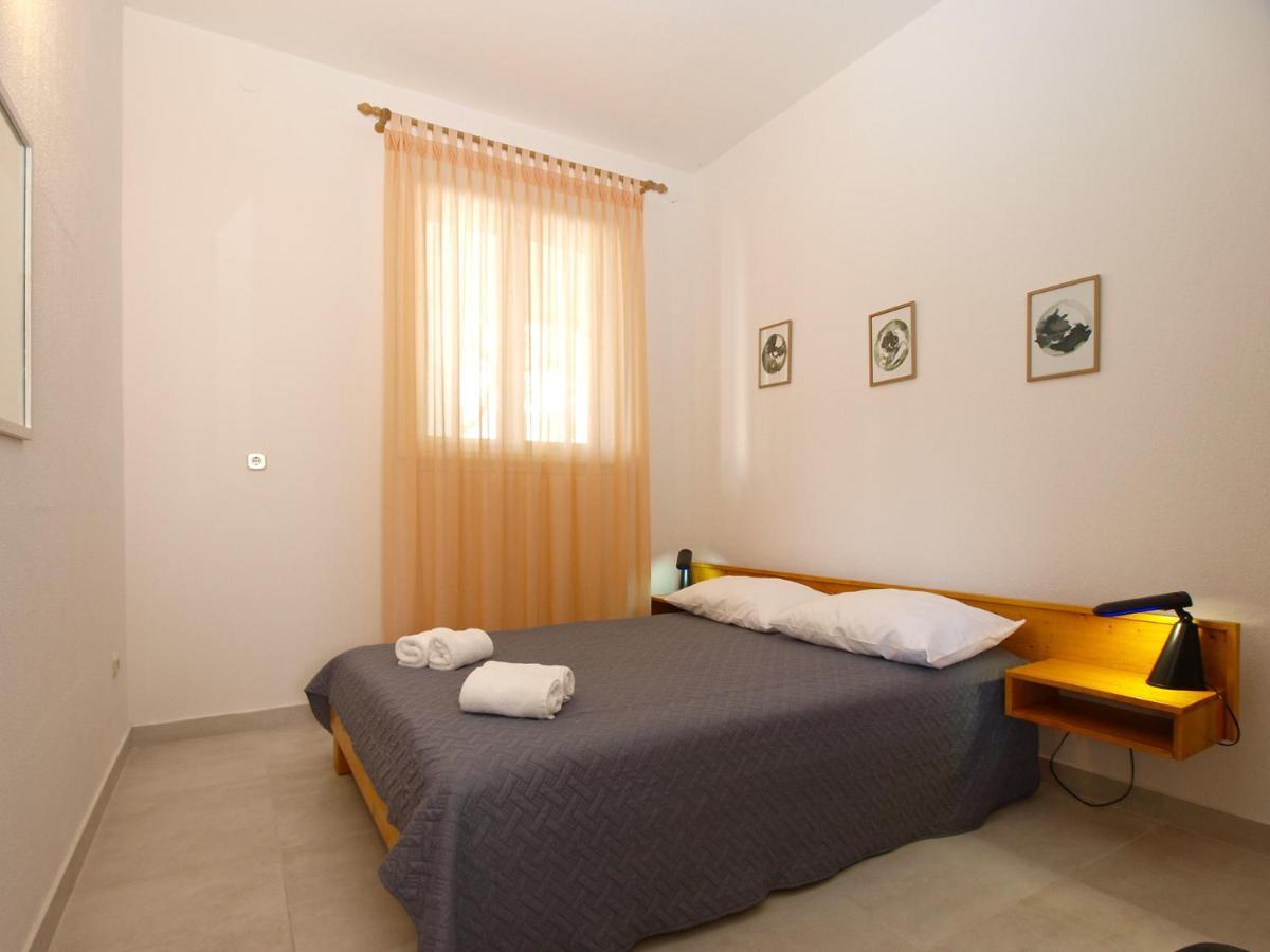 Apartemnts Guido 762 Διαμέρισμα Pjescana Uvala Εξωτερικό φωτογραφία