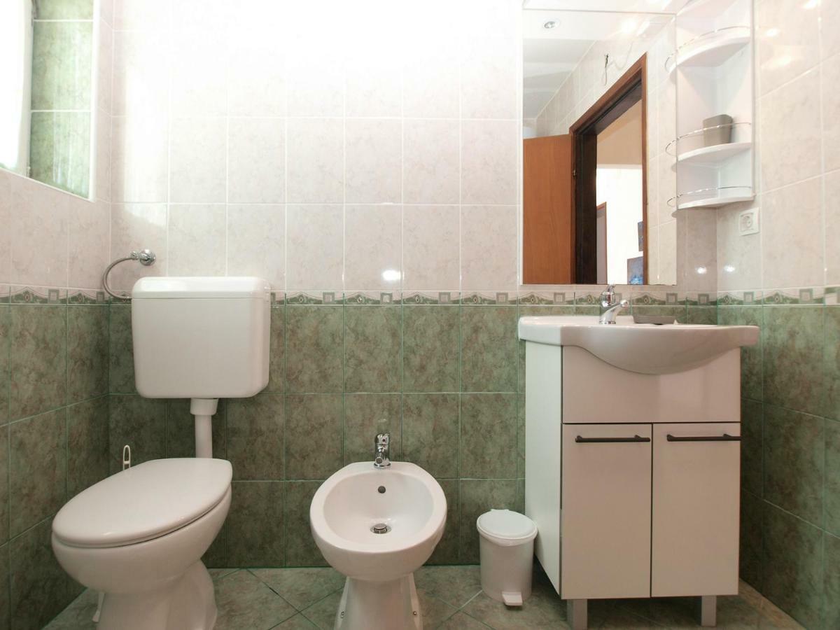 Apartemnts Guido 762 Διαμέρισμα Pjescana Uvala Εξωτερικό φωτογραφία