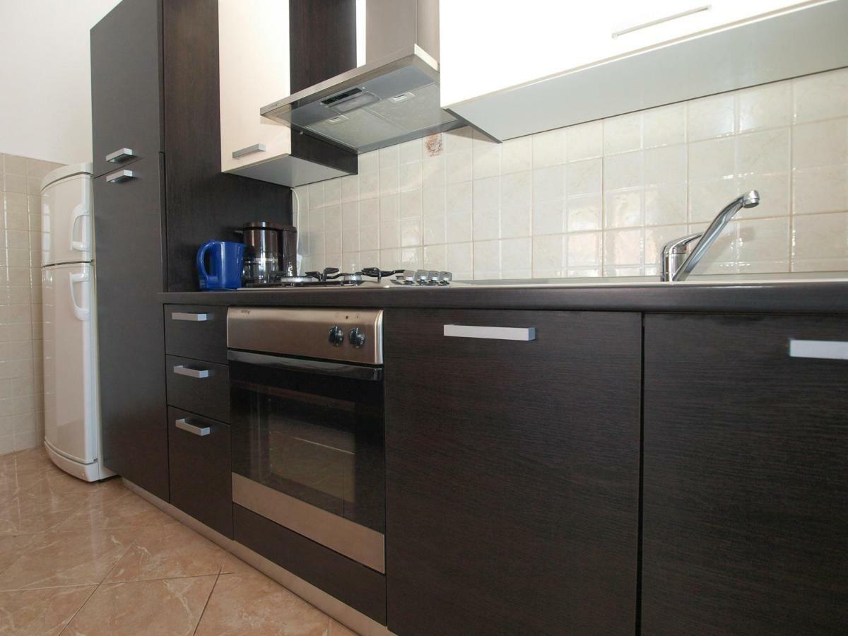 Apartemnts Guido 762 Διαμέρισμα Pjescana Uvala Εξωτερικό φωτογραφία